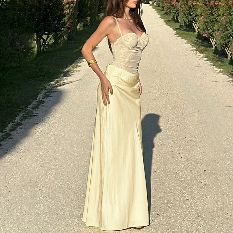 Robe longue moulante à bretelles spaghetti dos nu en maille pour femmes