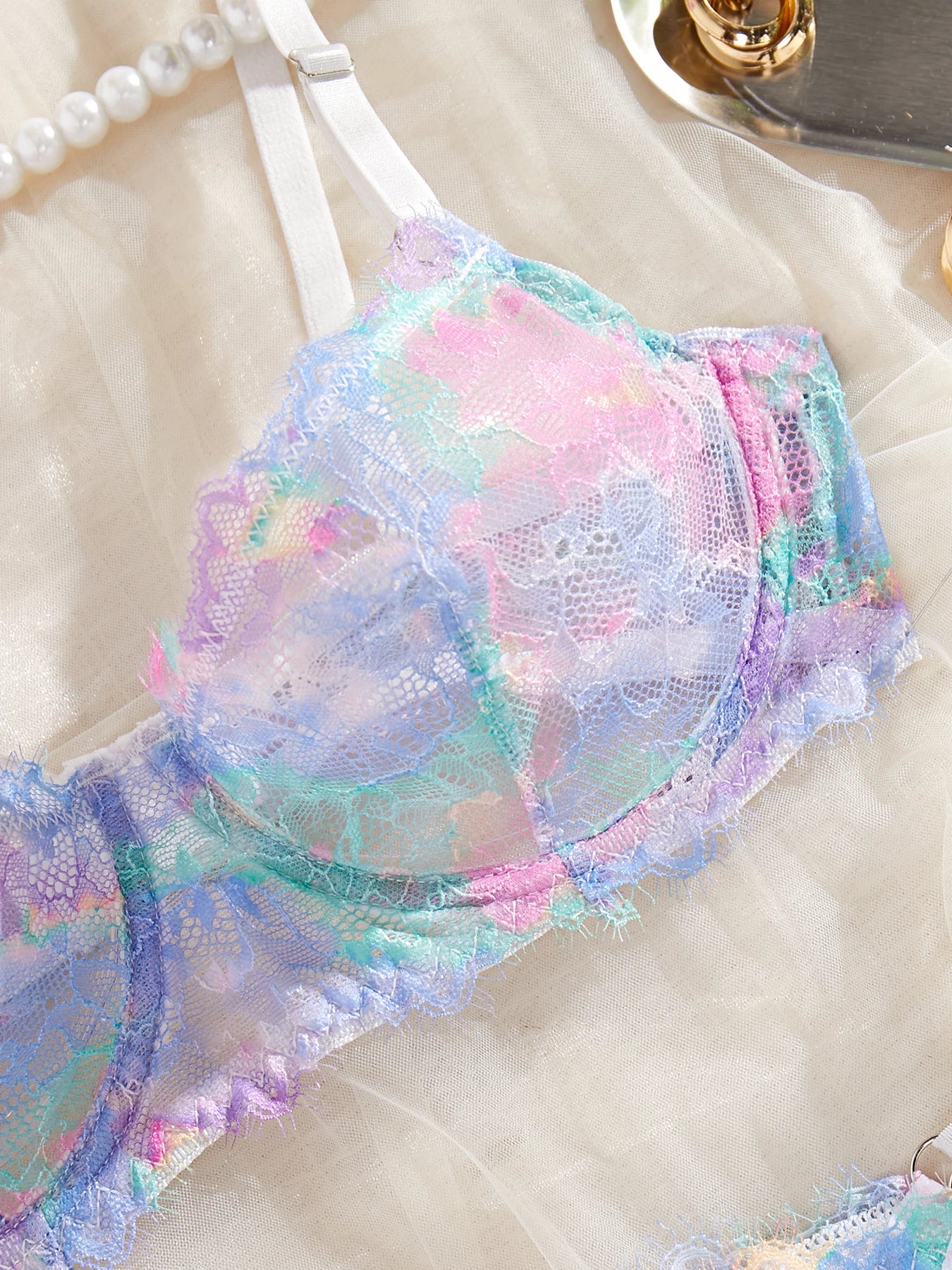 Ensemble de lingerie avec dentelle mince et anneau en acier pour femmes