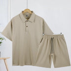 Ensembles deux pièces comprenant un T-shirt polo en maille gaufrée unie et un pantalon cinq poches pour femmes
