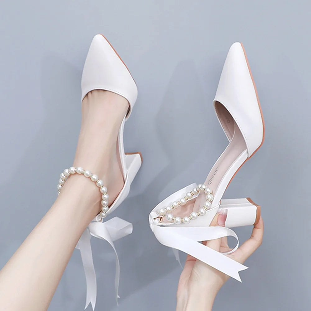 Sandales pointues en cuir pour femmes