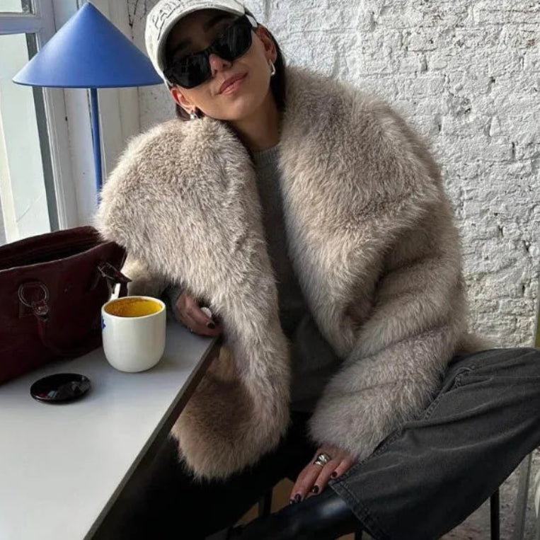 Manteau court en fausse fourrure de renard pour femmes