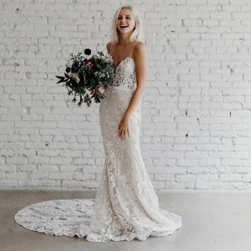 Robe de mariée sirène à fines bretelles pour femmes