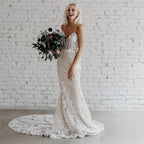 Robe de mariée sirène à fines bretelles pour femmes