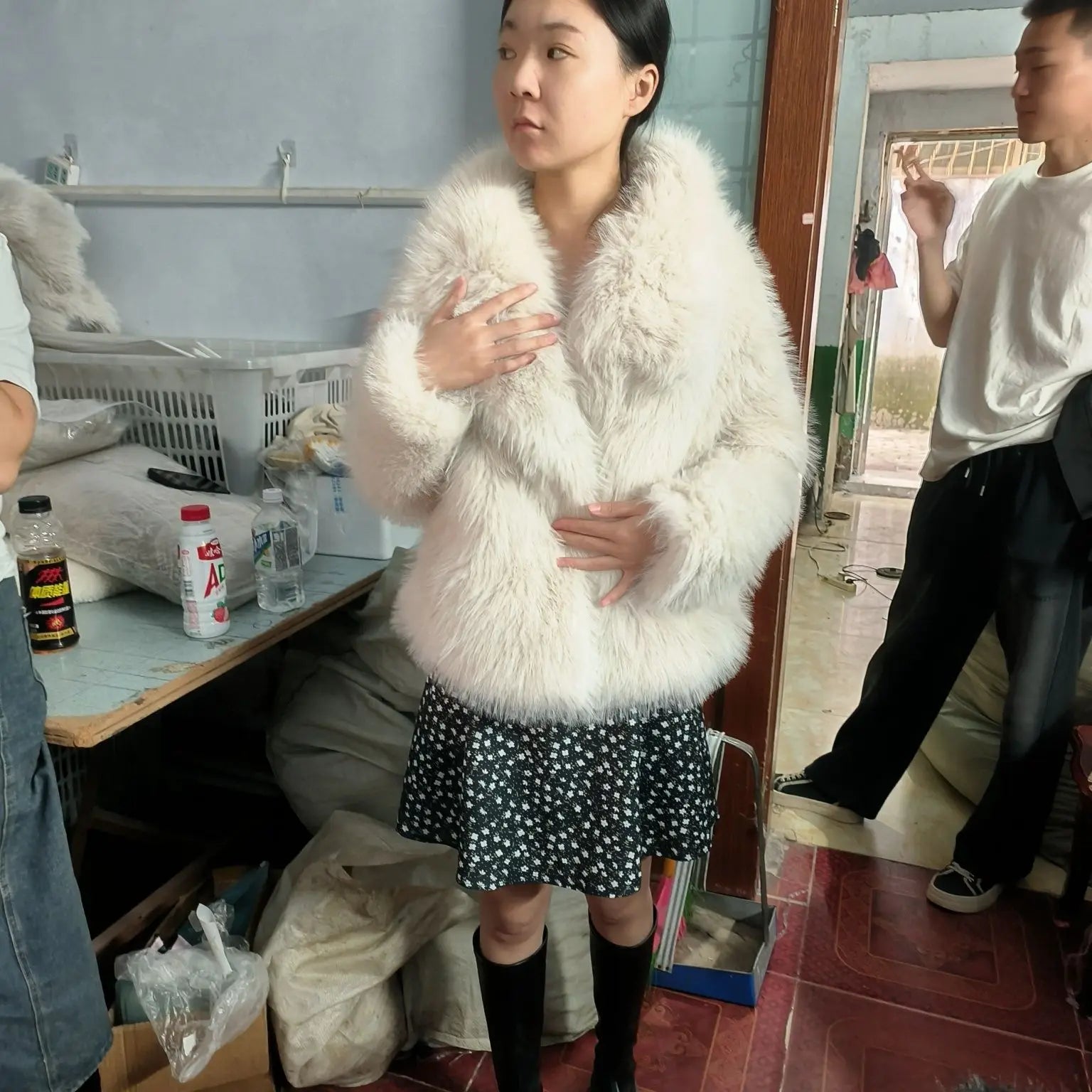 Manteau court en fausse fourrure de renard pour femmes