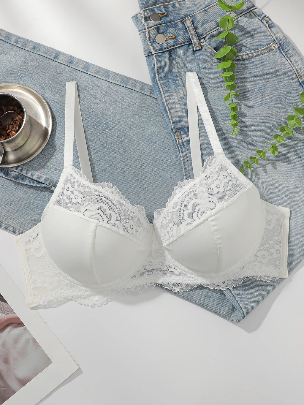 Soutien-gorge sexy en dentelle brodée pour femmes