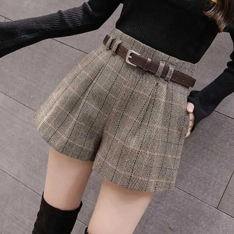 Short cargo taille haute pour femmes
