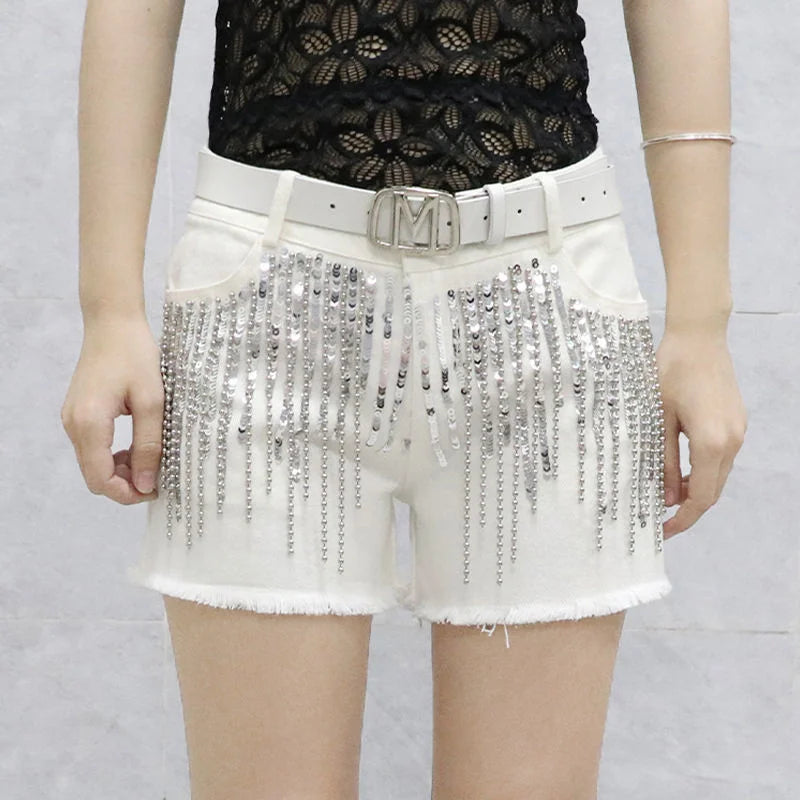 Short en jean noir à paillettes et pompons pour femmes