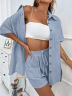 Ensemble haut à simple boutonnage et short à jambes larges pour femmes