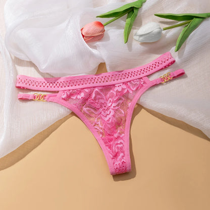 String en Dentelle Femme – Style Séduisant