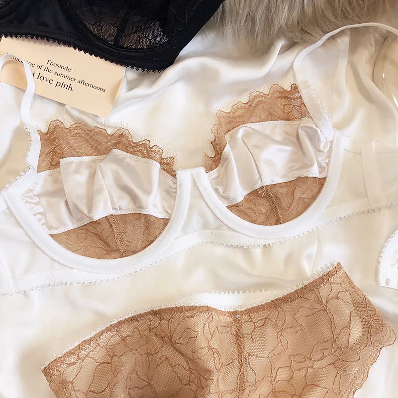 Ensemble de soutien-gorge et culotte en dentelle ultra fine pour femmes