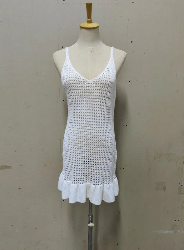 Robe courte en maille à volants et découpes pour femmes