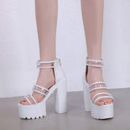 Sandales de mode transparentes en cuir talons pour femmes