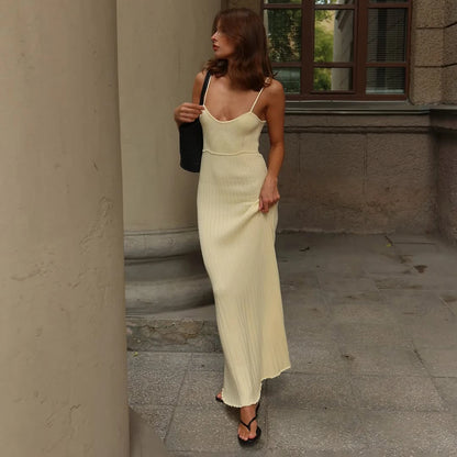 Robe Longue Femme – Maille Ajustée et Col V