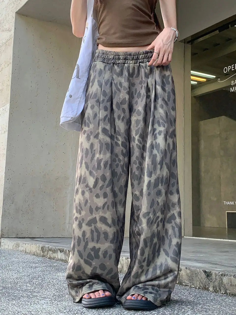 Pantalon imprimé léopard pour femmes