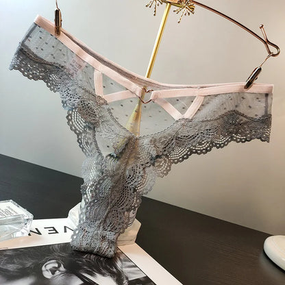 String Dentelle Femme – Pois et Boucle Cœur