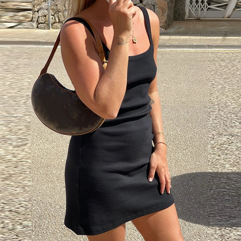 Robe mini cintrée vintage pour femmes
