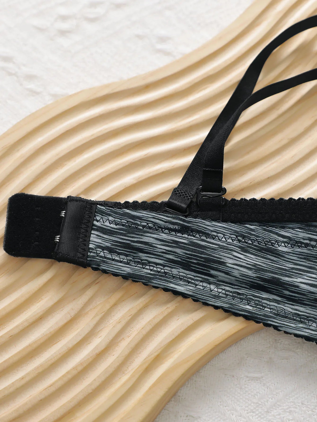 Ensemble de lingerie sexy en dentelle brodée pour femmes