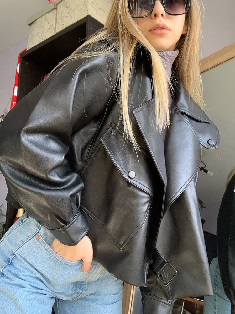 Veste en cuir pour femmes