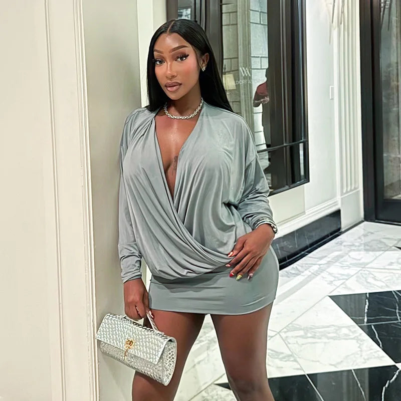 Robe moulante sexy à col en V profond et manches longues pour femmes