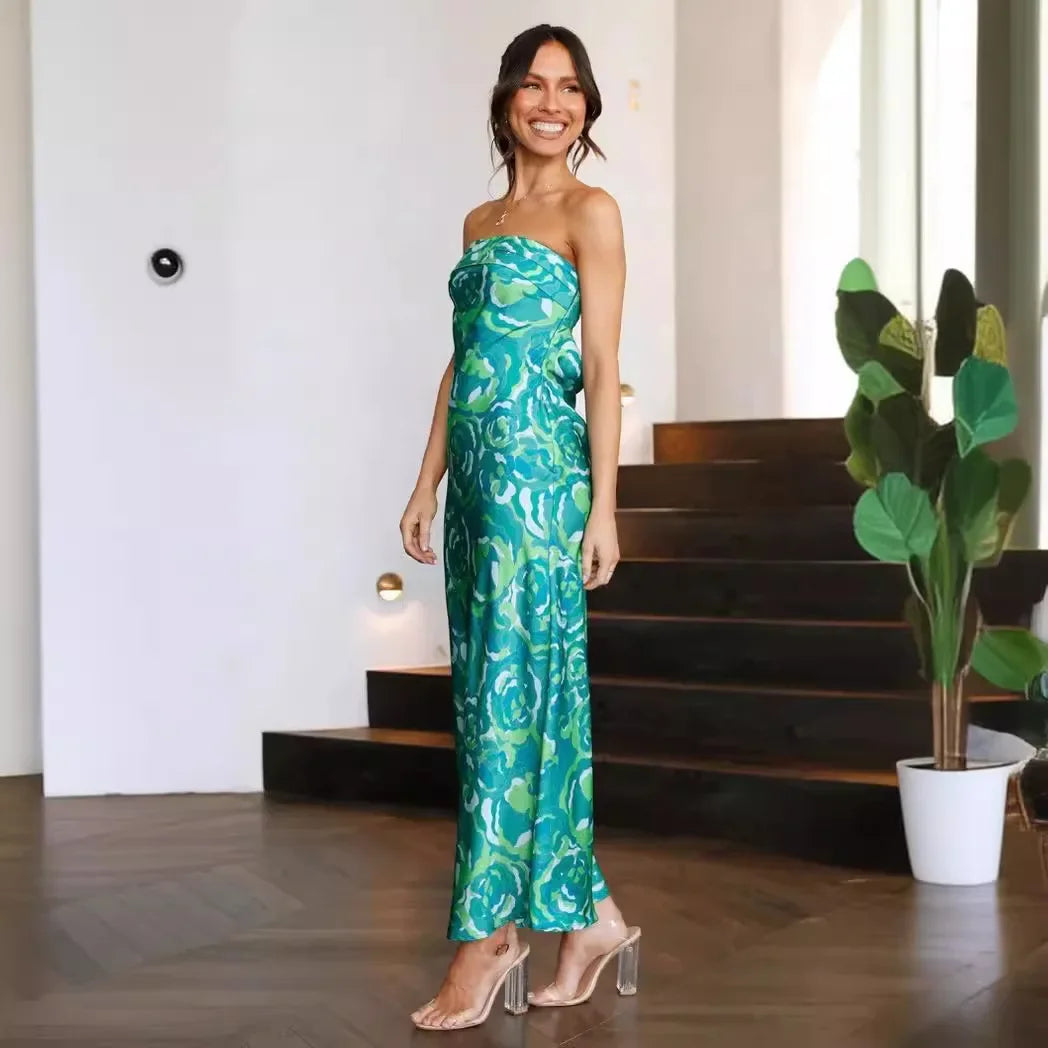 Robe tube élégante en satin et dos nu pour femmes
