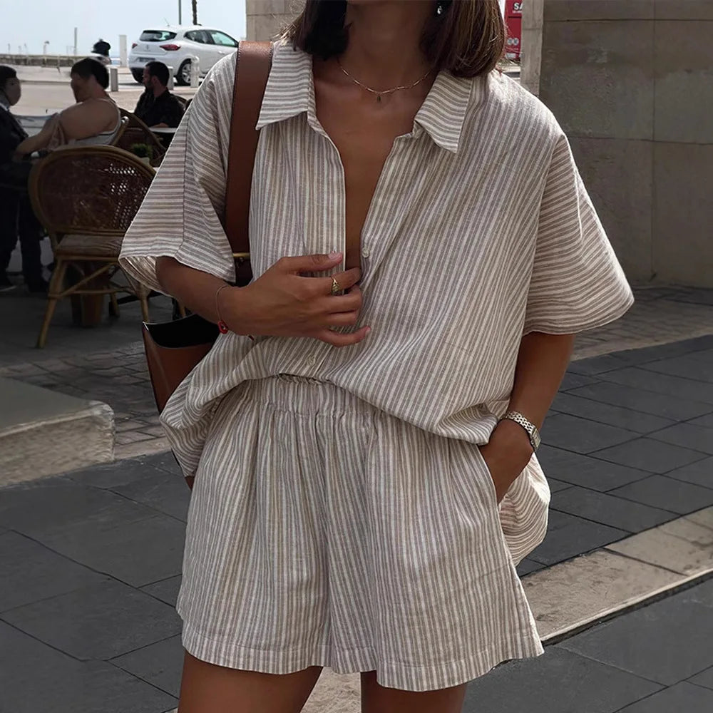 Ensemble deux pièces décontracté rayé en coton lin chemise ample et shorts pour femmes