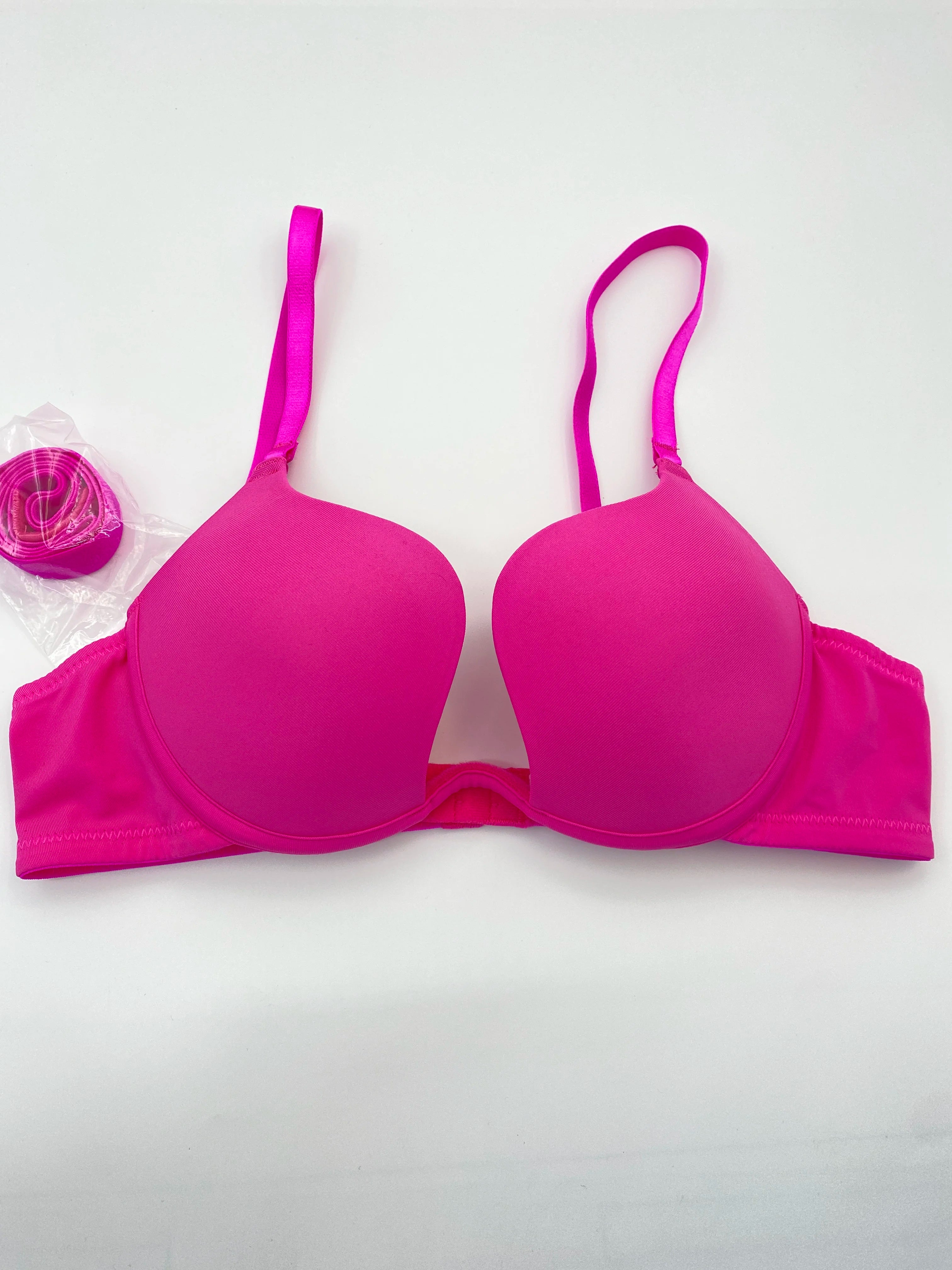 Soutien-gorge invisible sans couture à décolleté bas pour femmes