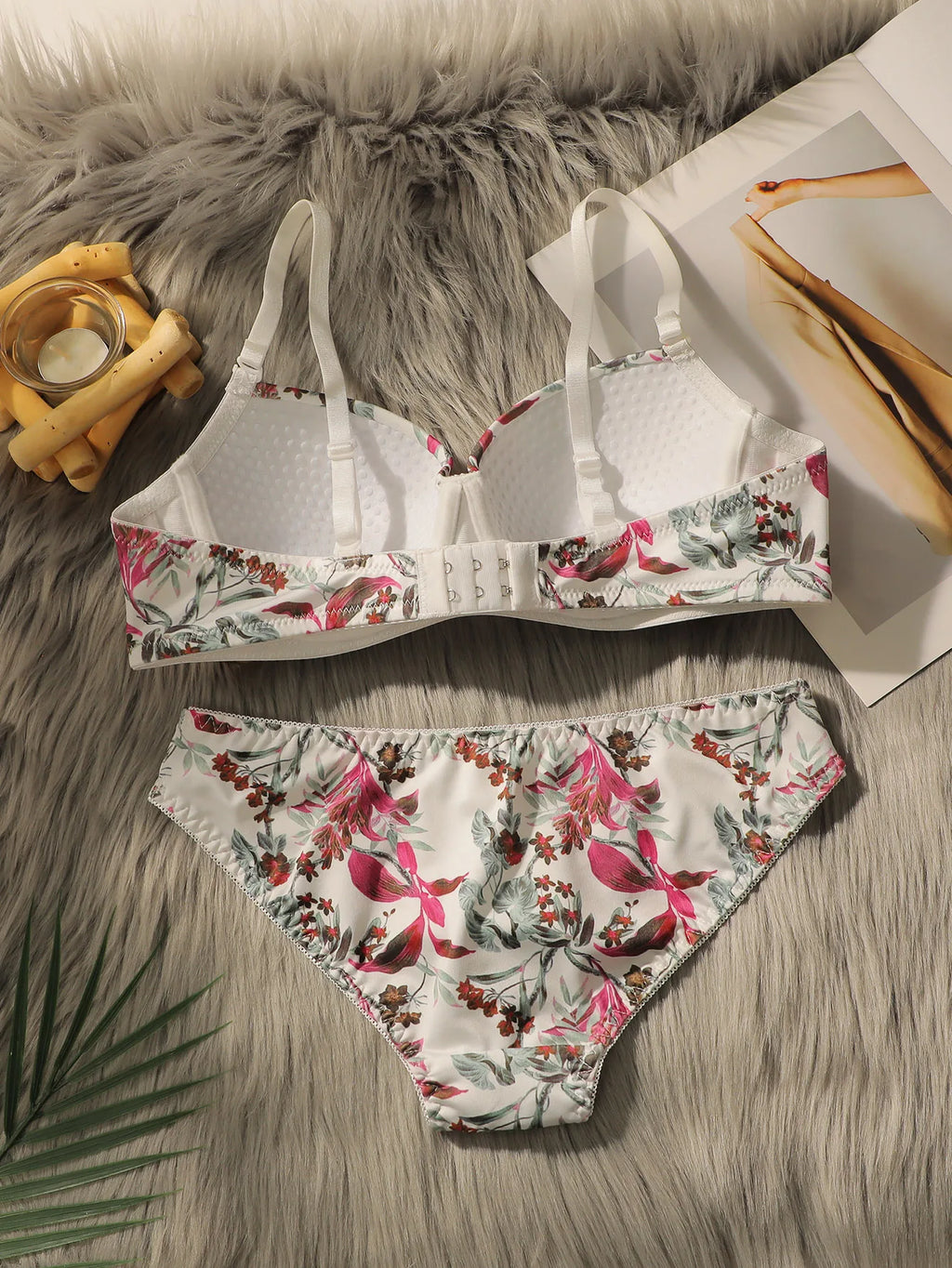 Ensemble de lingerie à motif imprimé floral pour femmes