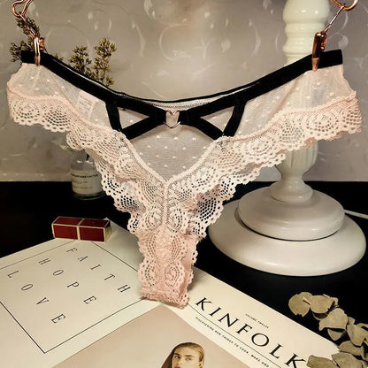 String Dentelle Femme – Pois et Boucle Cœur