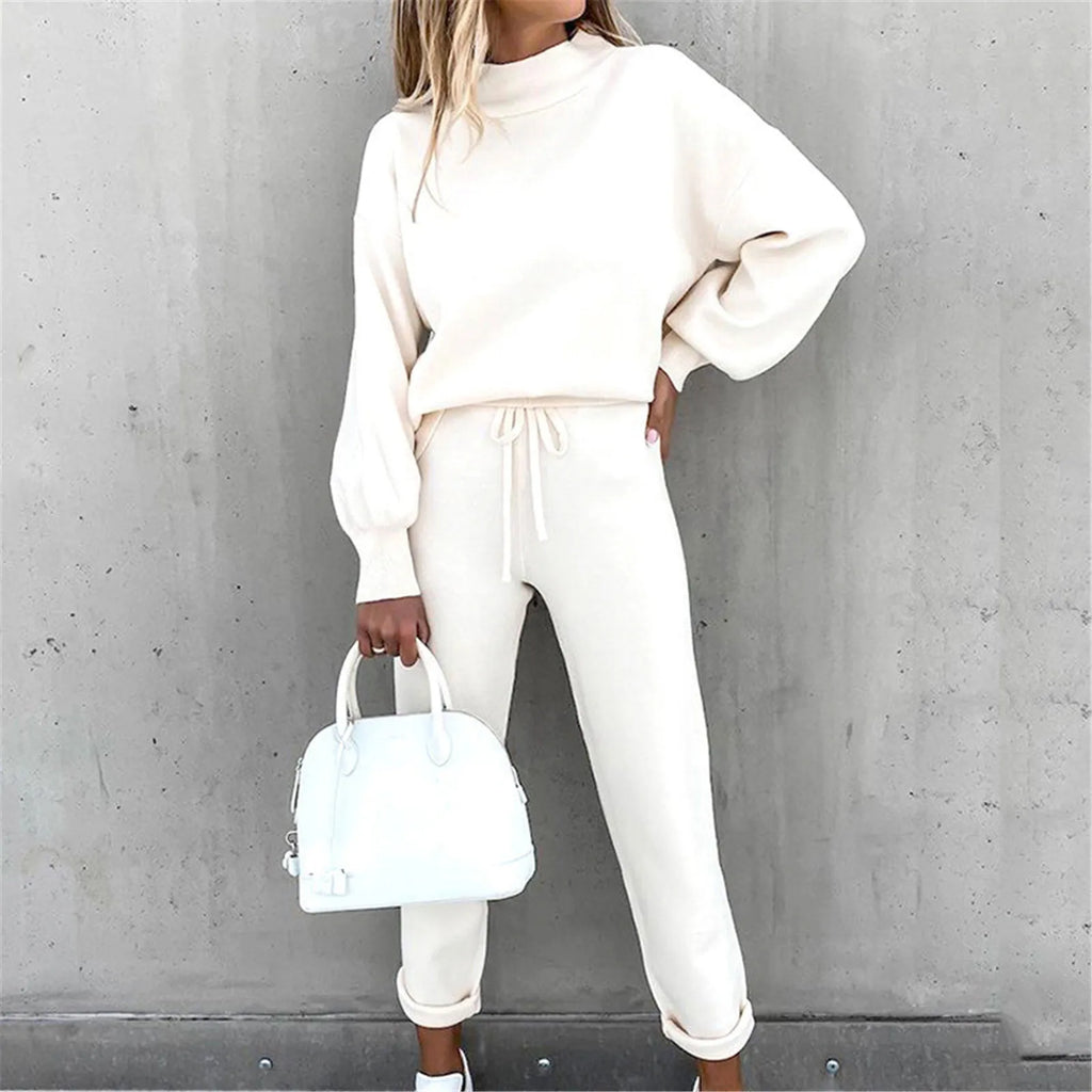 Ensemble deux pièces pantalon et polo à col roulé et manches longues pour femmes
