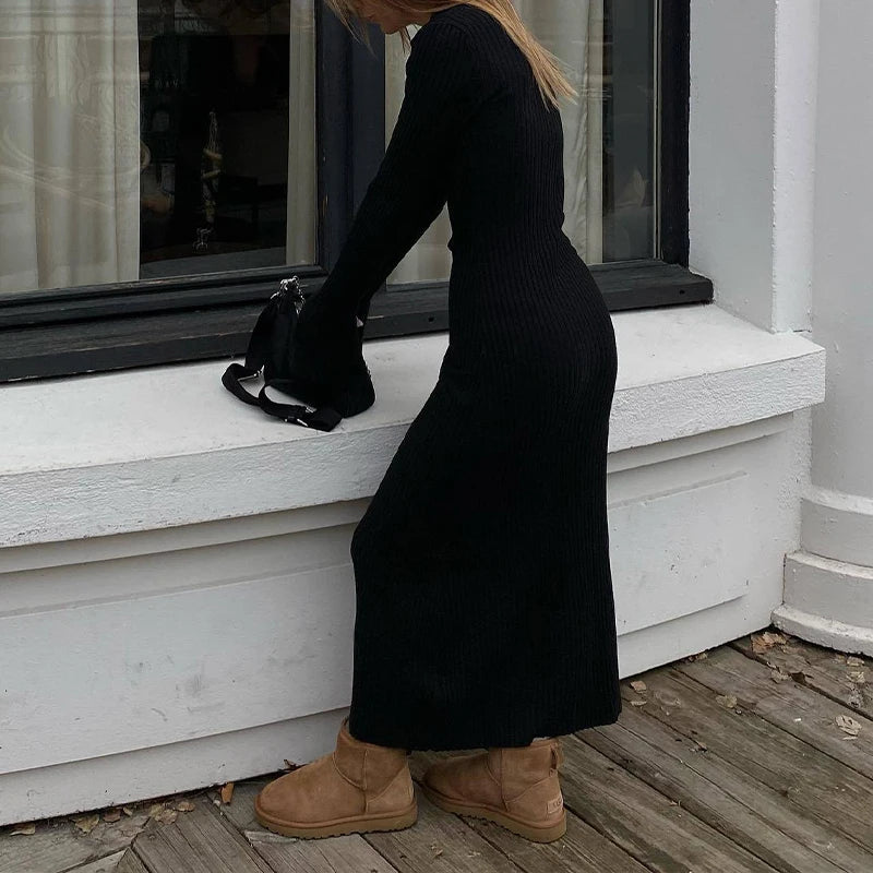 Robe longue femme en maille ajustée à col V et manches longues