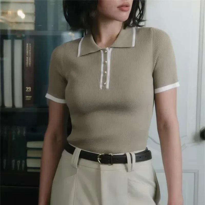 Pull Femme – Col et Manches Courtes