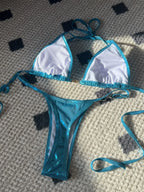 Maillot de bain deux pièces en PU haut  push-up et string pour femmes