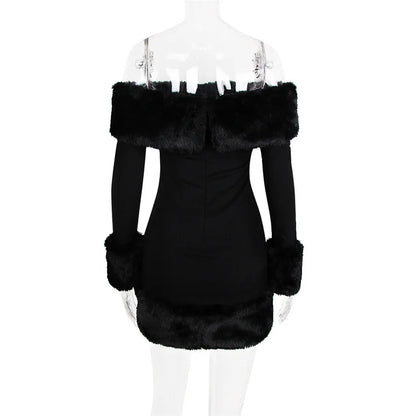 Robe de Soirée Femme – Détails en Fausse Fourrure