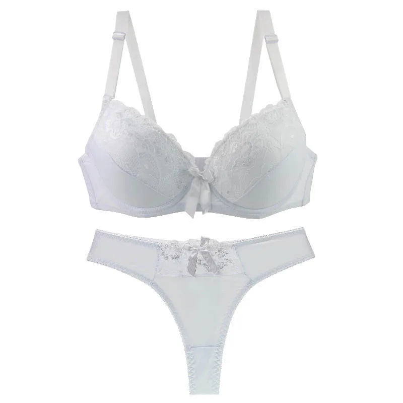 Ensemble de soutien-gorge et string en dentelle pour femmes