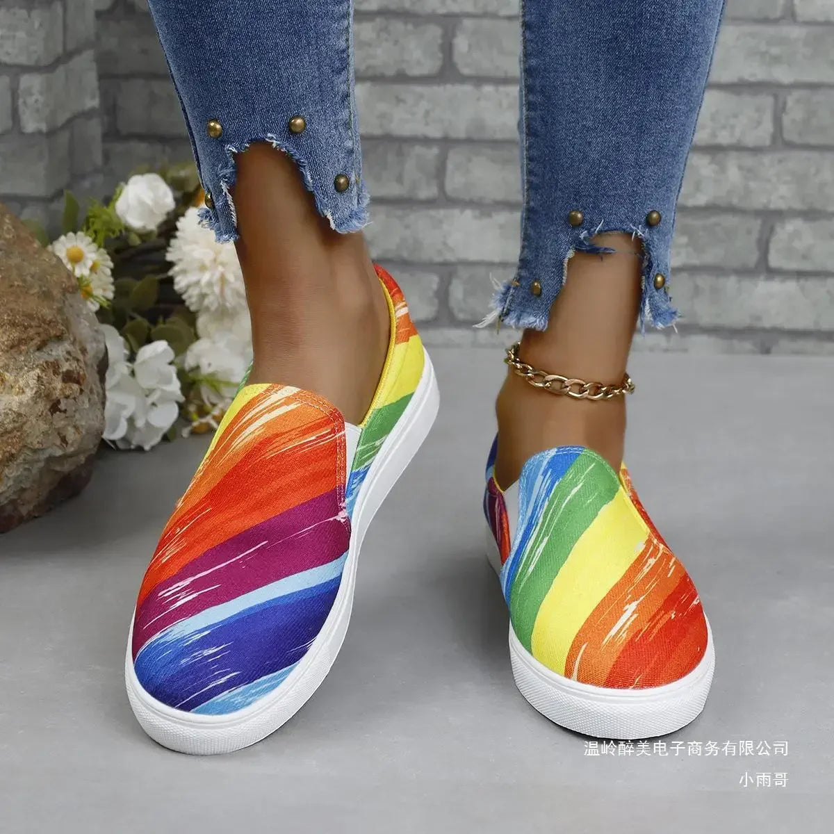 Chaussures basses élastiques assorties aux couleurs pour femmes