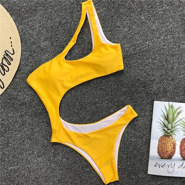 Maillot de bain une pièce à épaule dénudée, pour femmes
