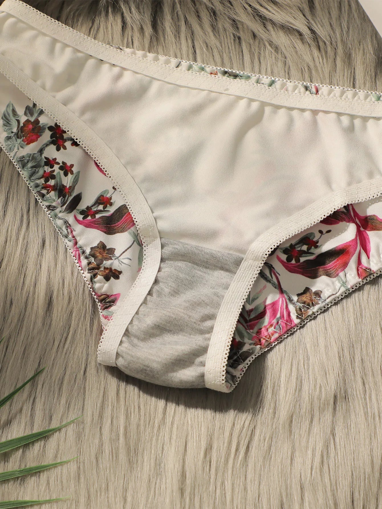 Ensemble de lingerie à motif imprimé floral pour femmes