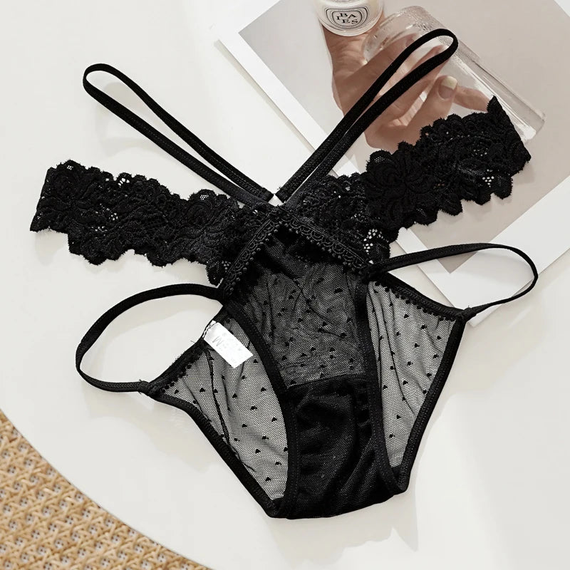 Culotte transparente en dentelle pour femmes