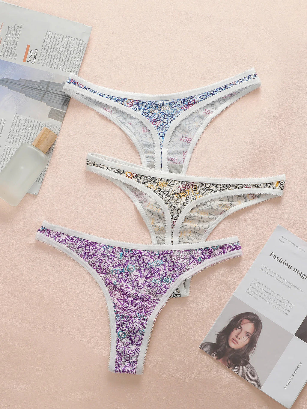 Ensemble de 3 string multicolores pour femmes