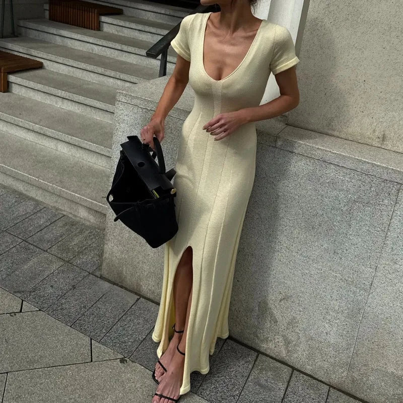 Robe Longue Femme en Maille Côtelée – Look Élégant
