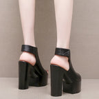Sandales en cuir talons pour femmes