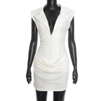Robe à décolleté plongeant sans manches pour femmes