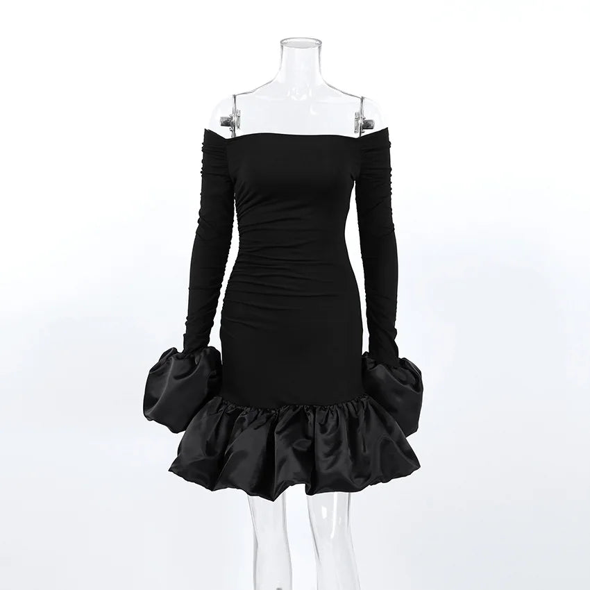 Robe noire élégante à épaules dénudées pour femmes
