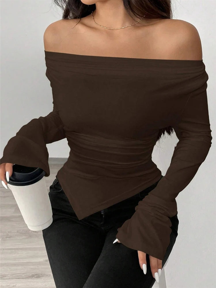T-shirt à col en V épaules et dénudées à manches longues pour femmes