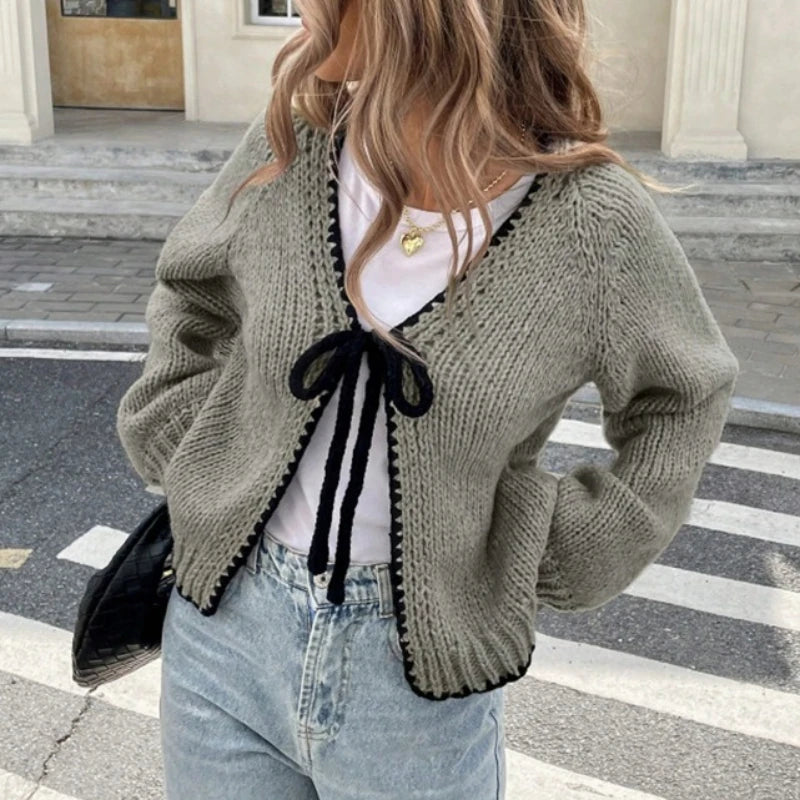 Pull Rétro Femme – Maille aux Couleurs Contrastées