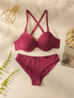 Ensemble soutien-gorge push-up et culotte rouge avec armatures rembourrées pour femmes