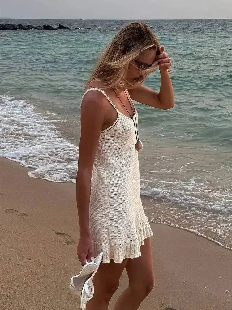 Robe mini sexy en maille crochet à col V et volants pour femmes