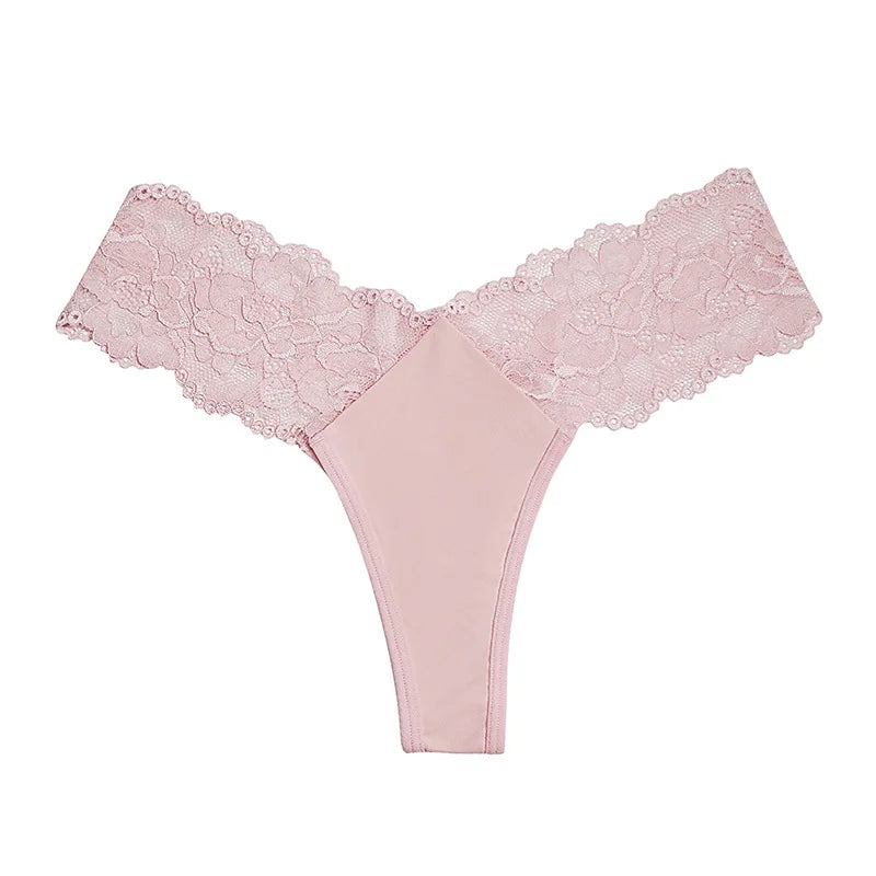 String sexy en dentelle pour femmes