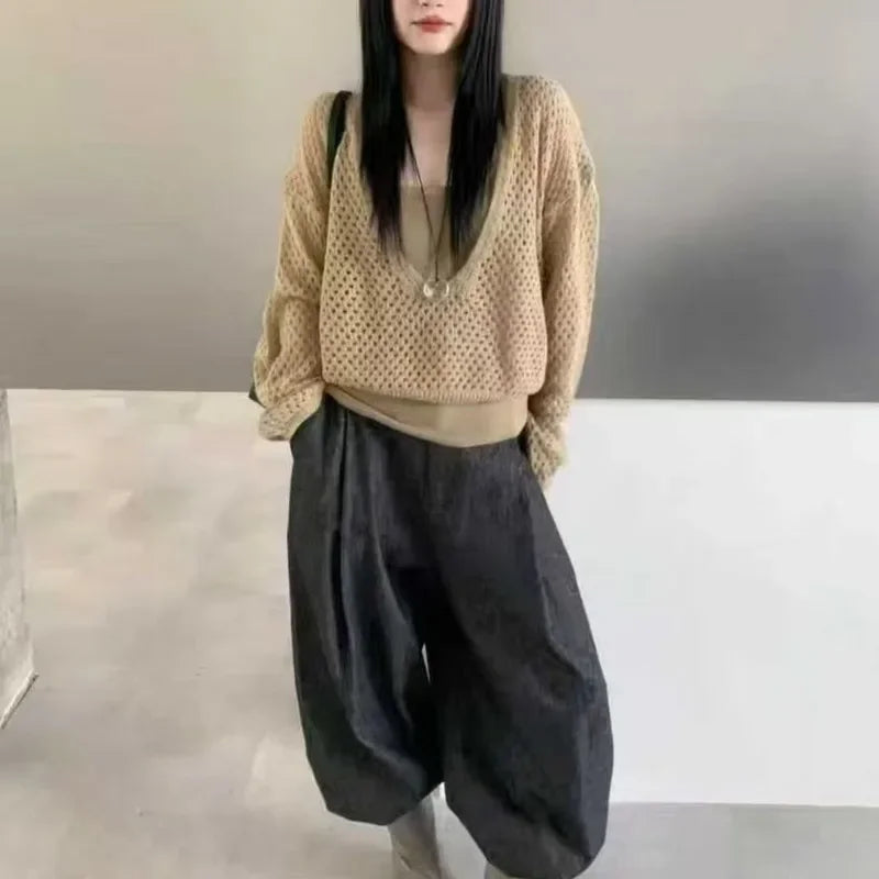 Ensemble 2 Pièces Femme – Gilet en Maille et Chemisier Ajouré