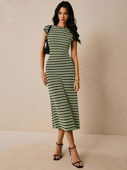 Robe Longue Rayée Femme – Coupe Cintrée